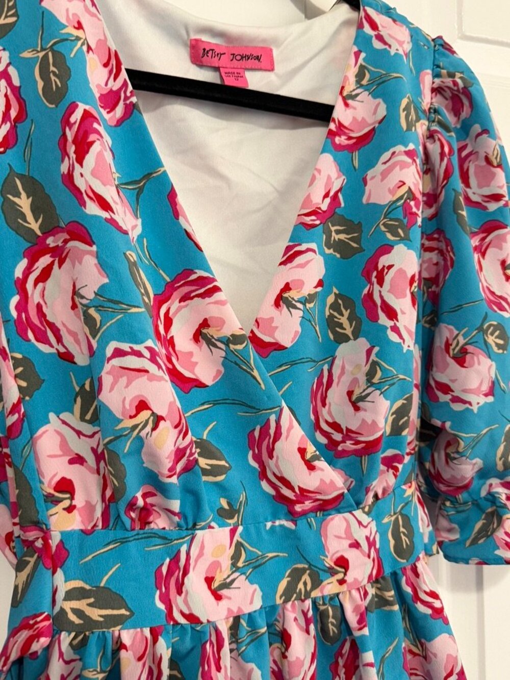 Betsey Johnson Size 12 V-Neck Bell Sleeve Floral Short Dress Island Blue - Picture 3 of 8